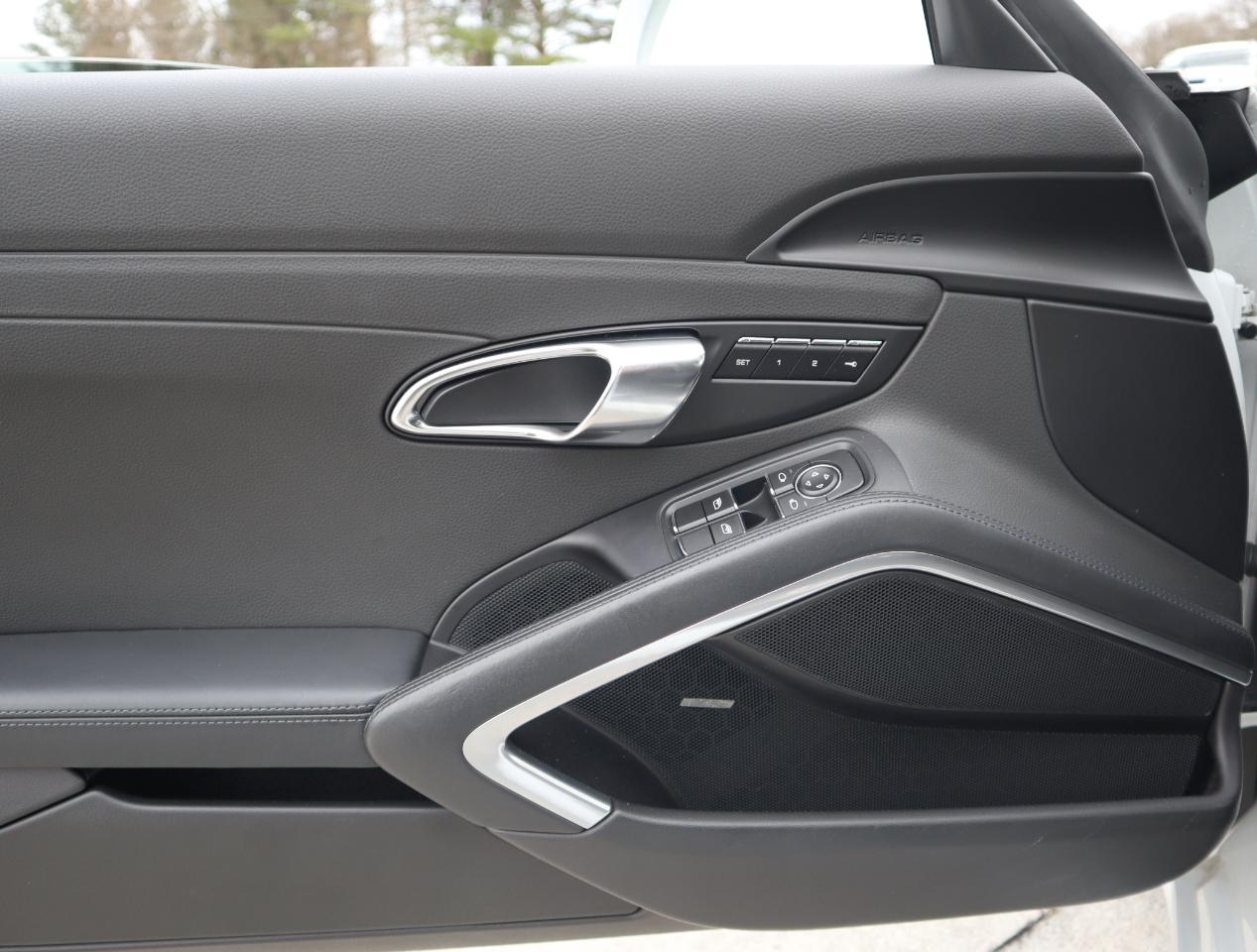 Porsche 911 Carrera S Coupe 2015