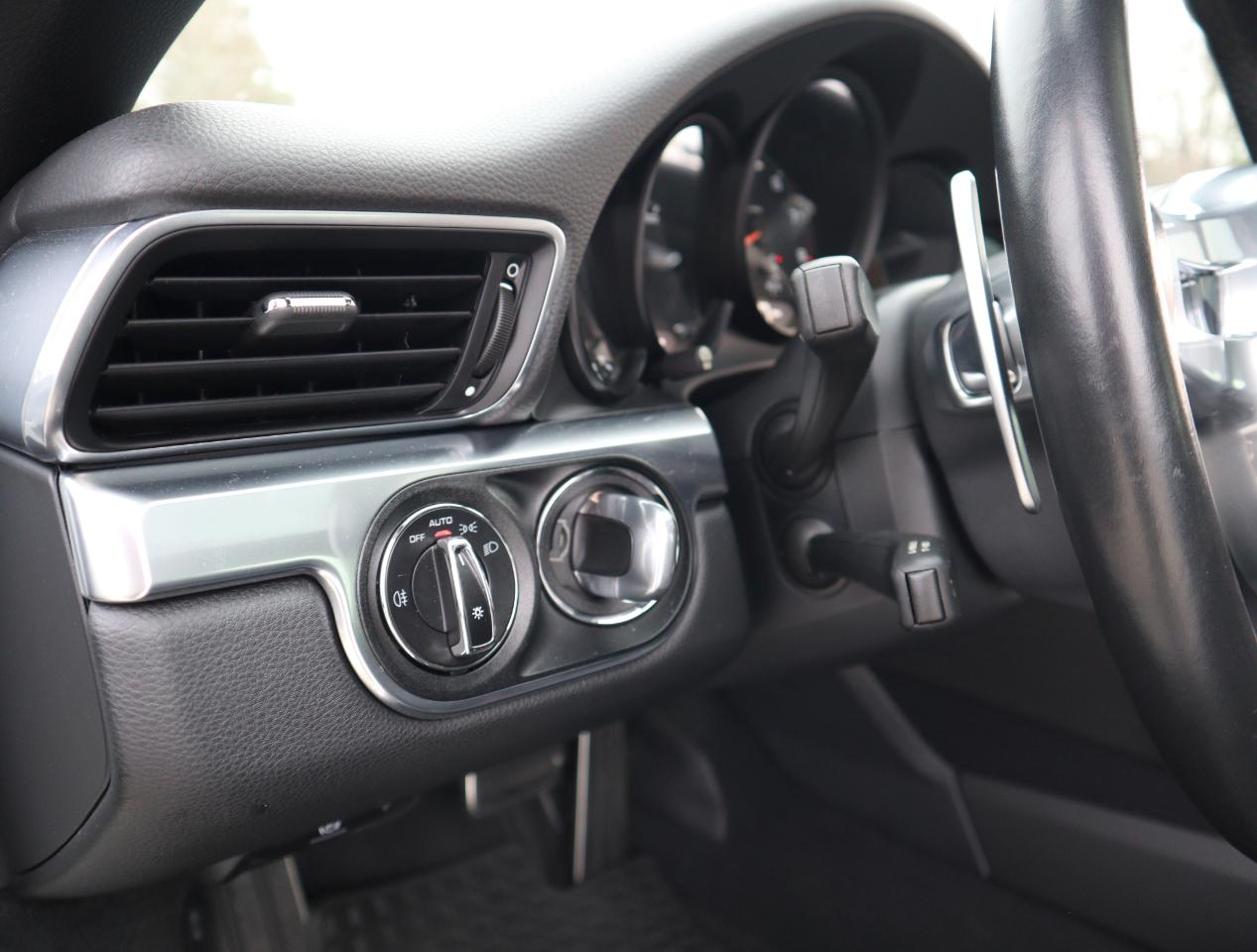 Porsche 911 Carrera S Coupe 2015