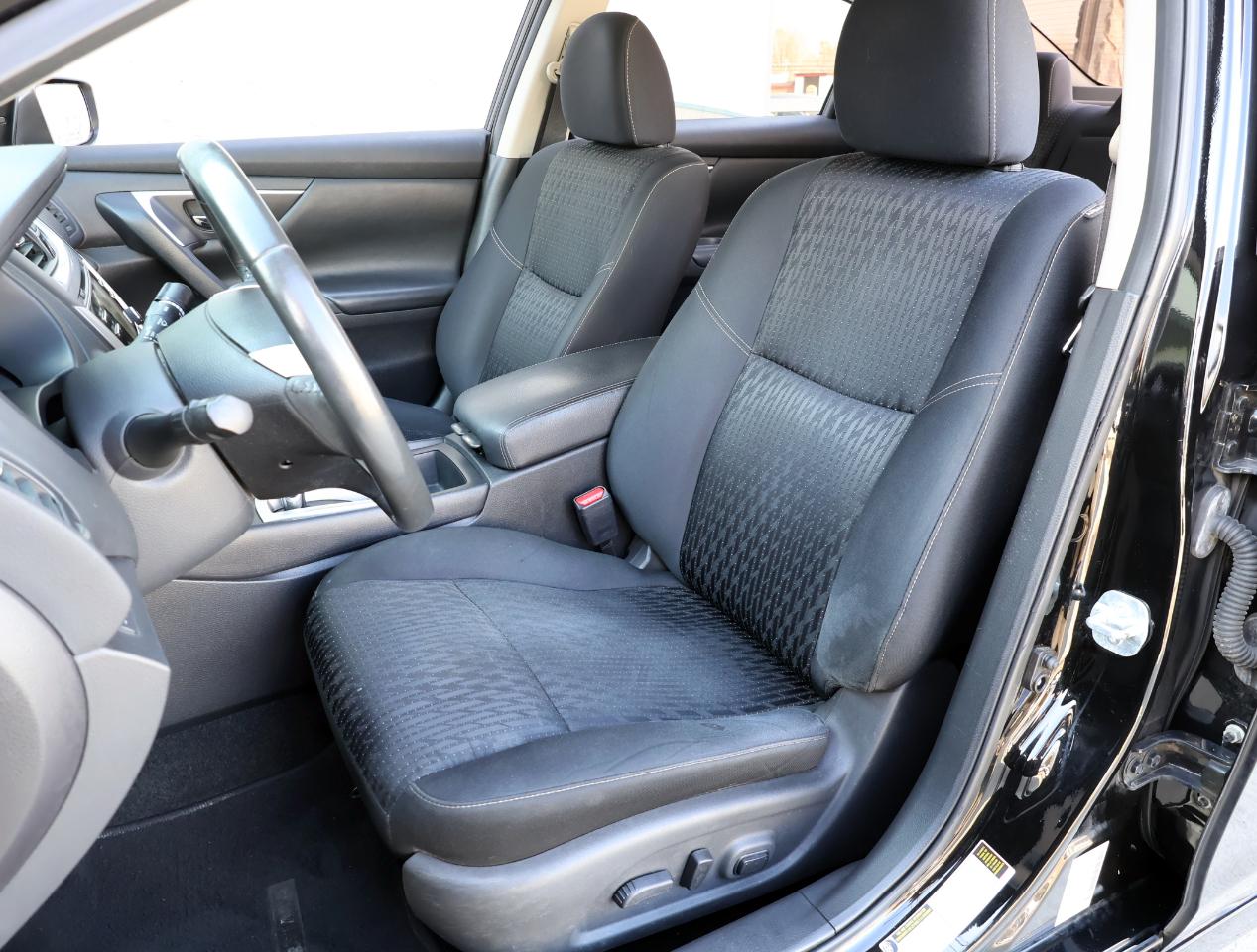 Nissan Altima 2.5 SV 2017