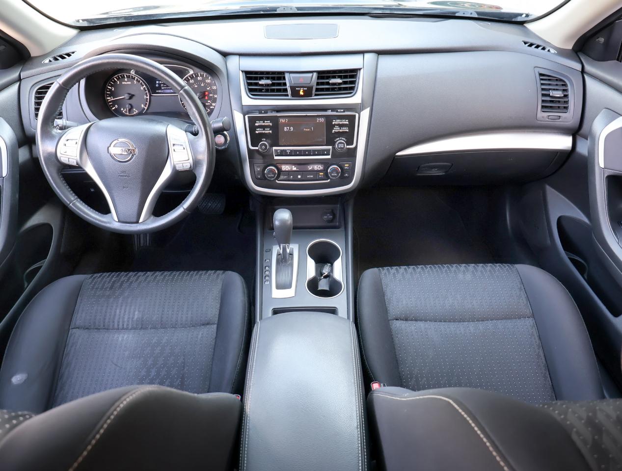 Nissan Altima 2.5 SV 2017