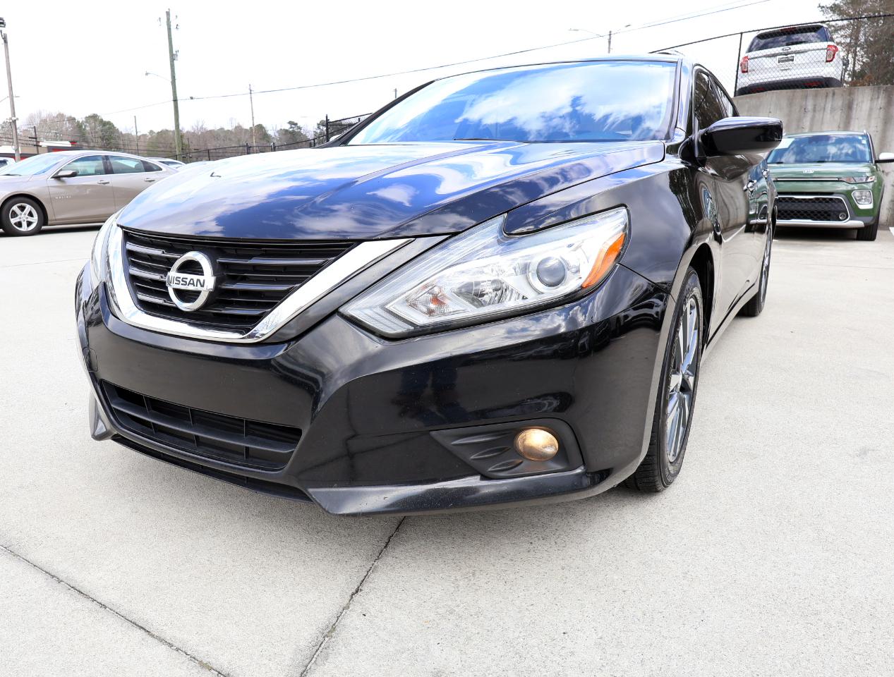 Nissan Altima 2.5 SV 2017