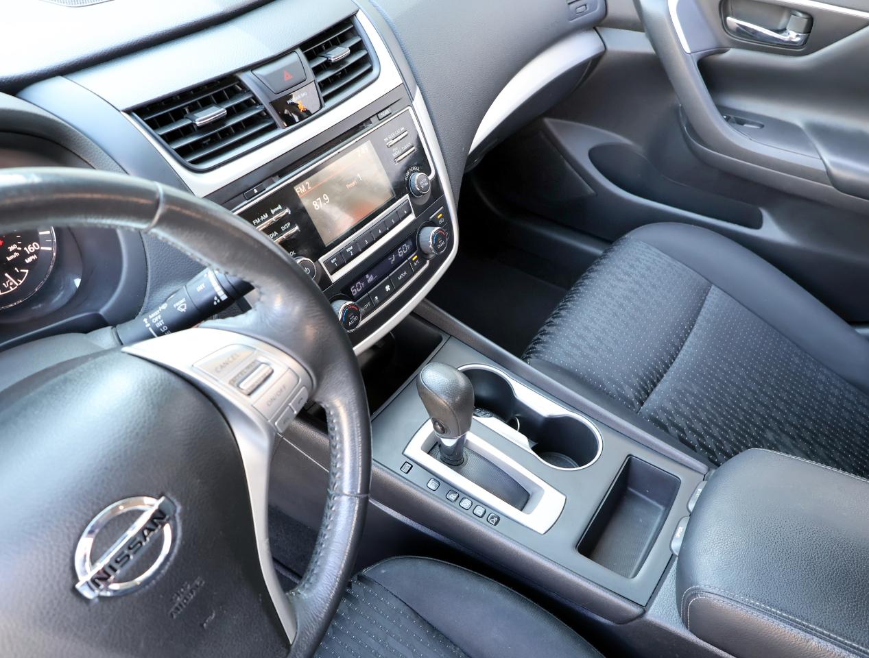 Nissan Altima 2.5 SV 2017