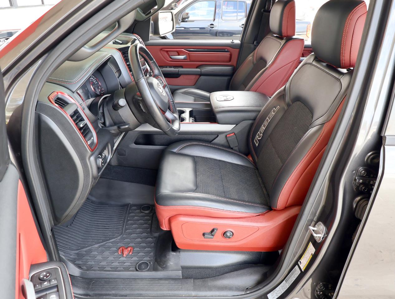 RAM 1500 Rebel Crew Cab SB 4WD 2019