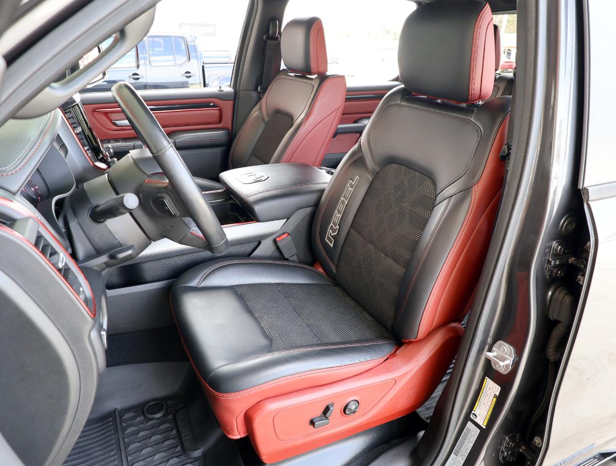 RAM 1500 Rebel Crew Cab SB 4WD 2019