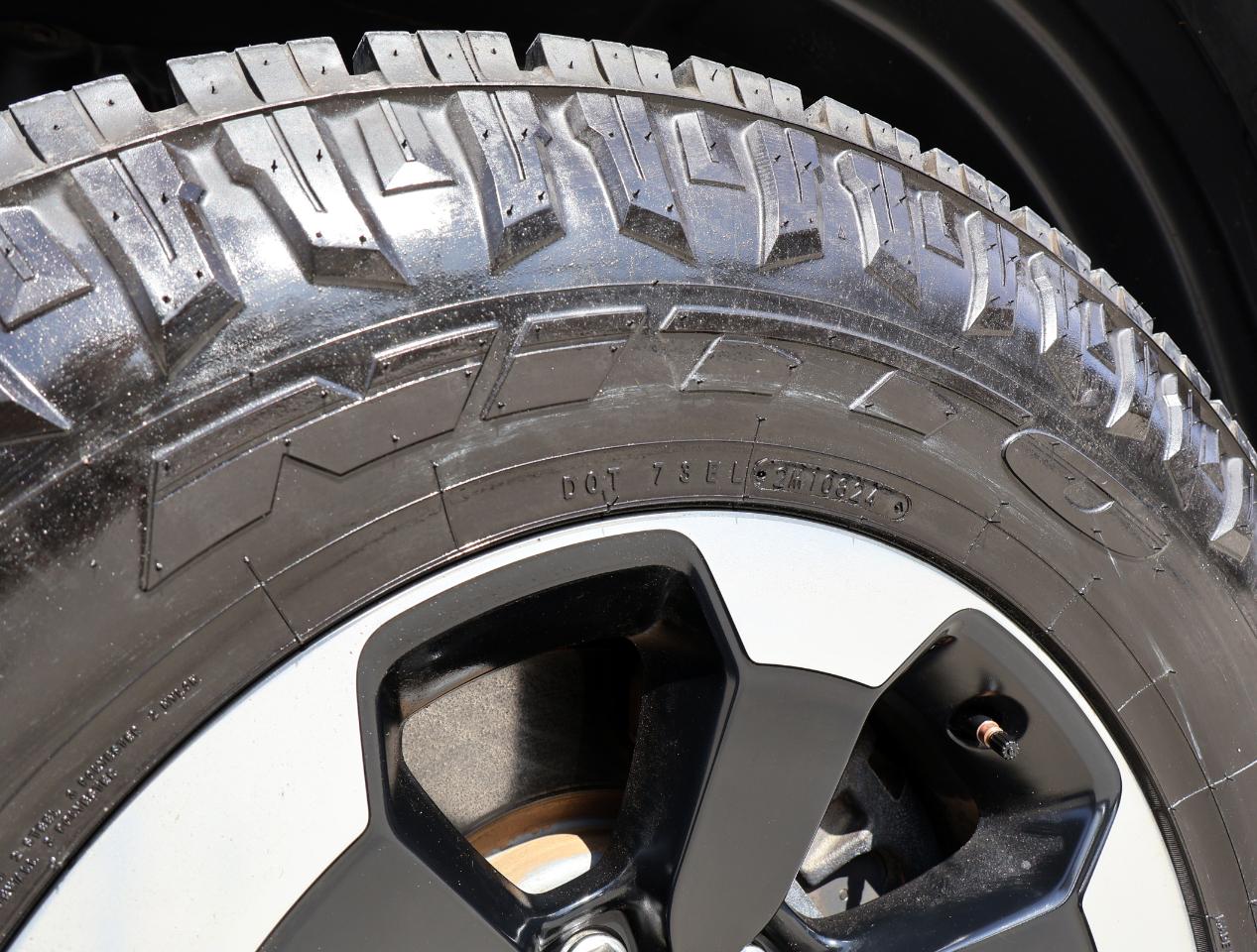 RAM 1500 Rebel Crew Cab SB 4WD 2019