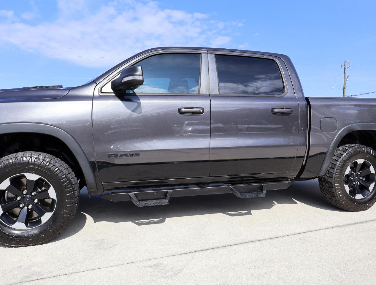 RAM 1500 Rebel Crew Cab SB 4WD 2019
