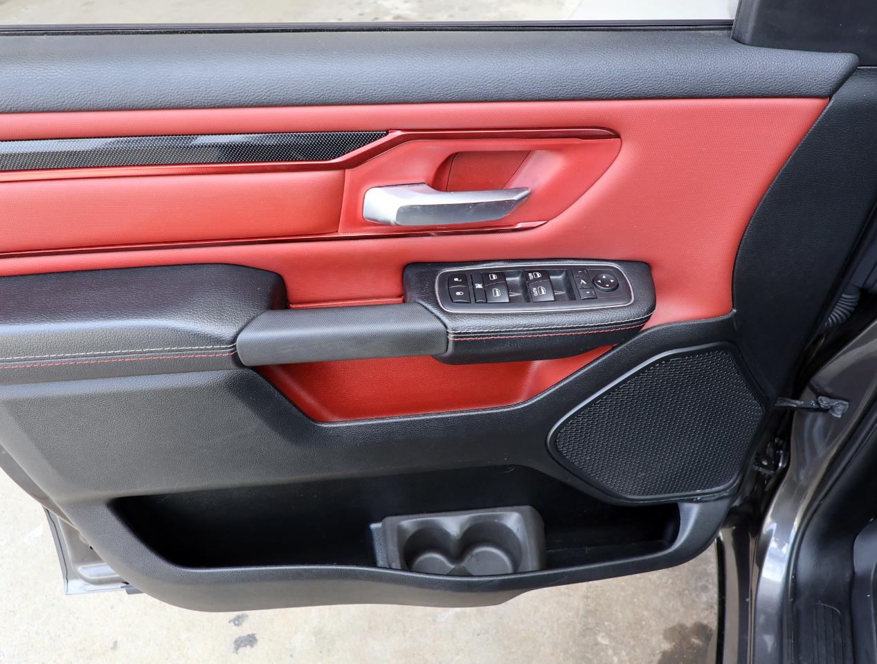 RAM 1500 Rebel Crew Cab SB 4WD 2019