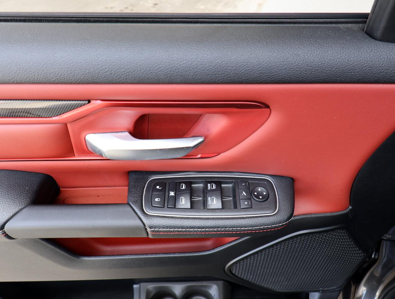 RAM 1500 Rebel Crew Cab SB 4WD 2019