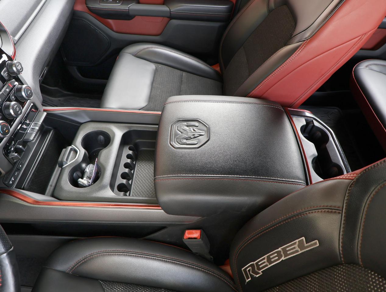 RAM 1500 Rebel Crew Cab SB 4WD 2019