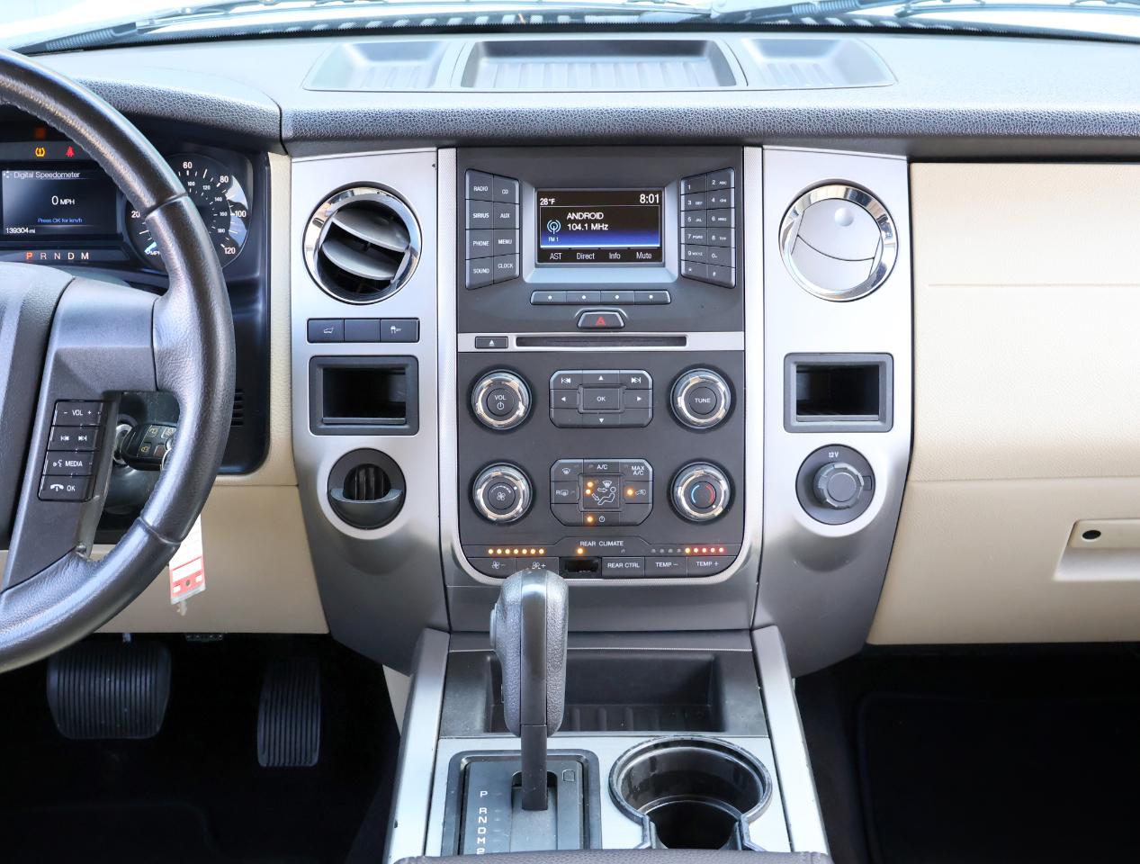 Ford Expedition XLT 2WD 2017