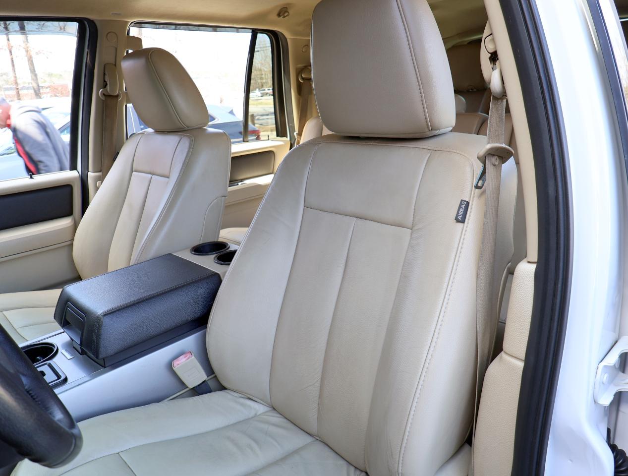 Ford Expedition XLT 2WD 2017