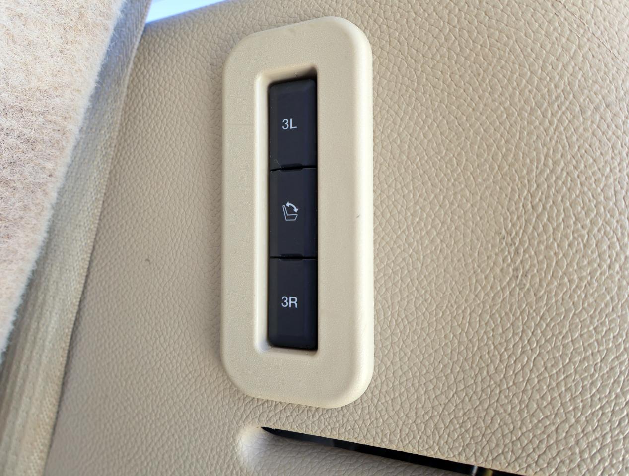 Ford Expedition XLT 2WD 2017