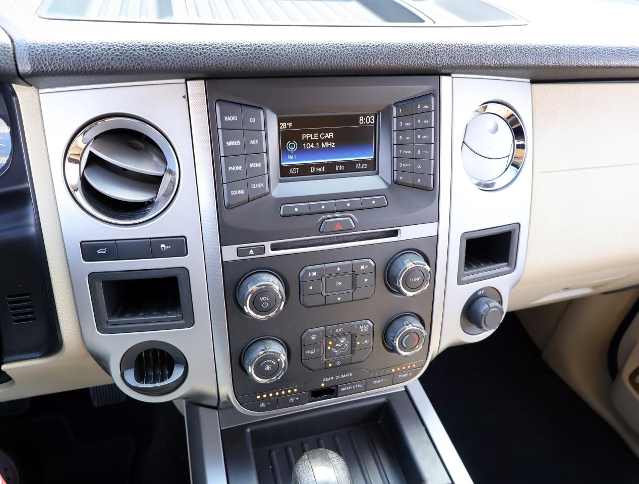 Ford Expedition XLT 2WD 2017