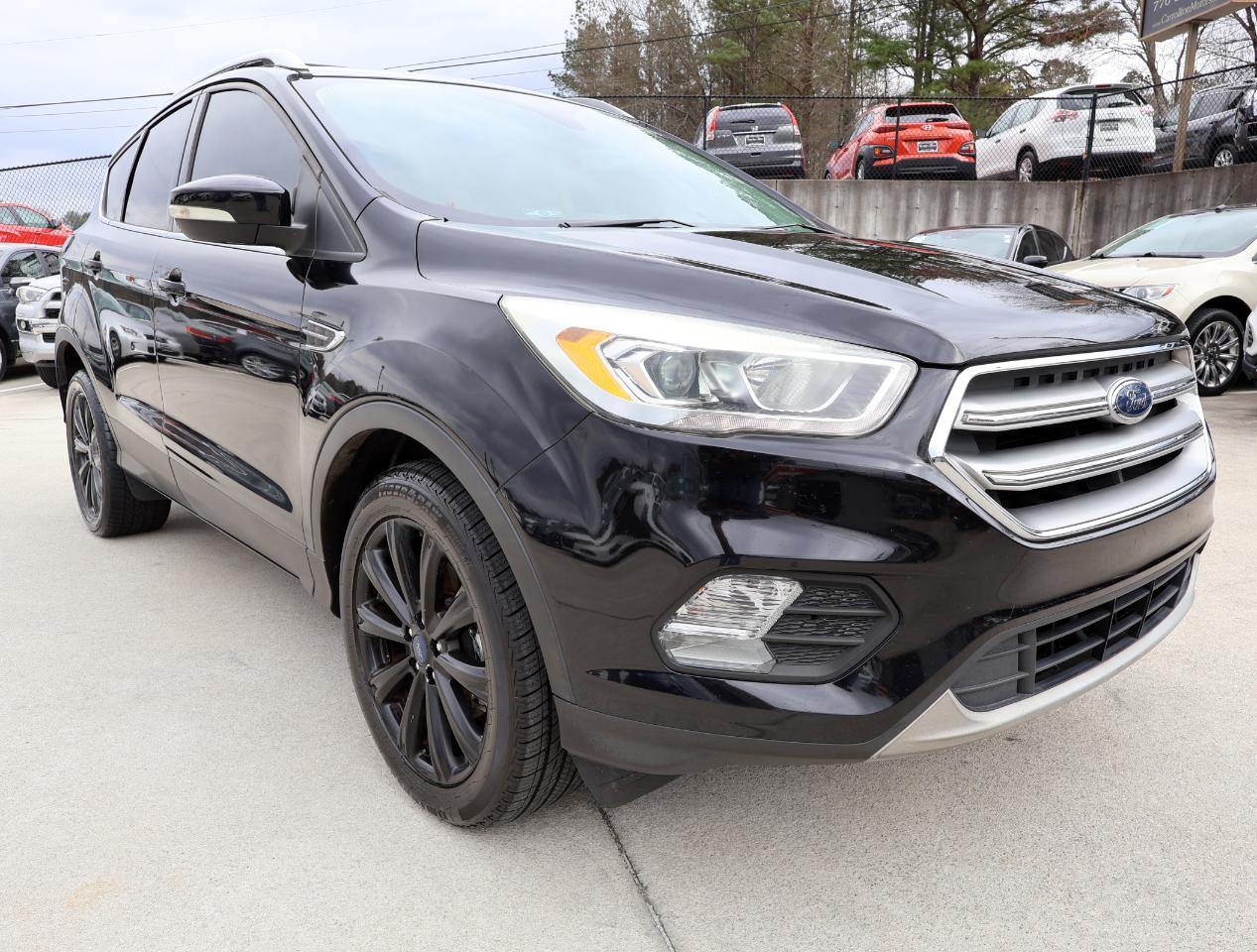 Ford Escape Titanium FWD 2017
