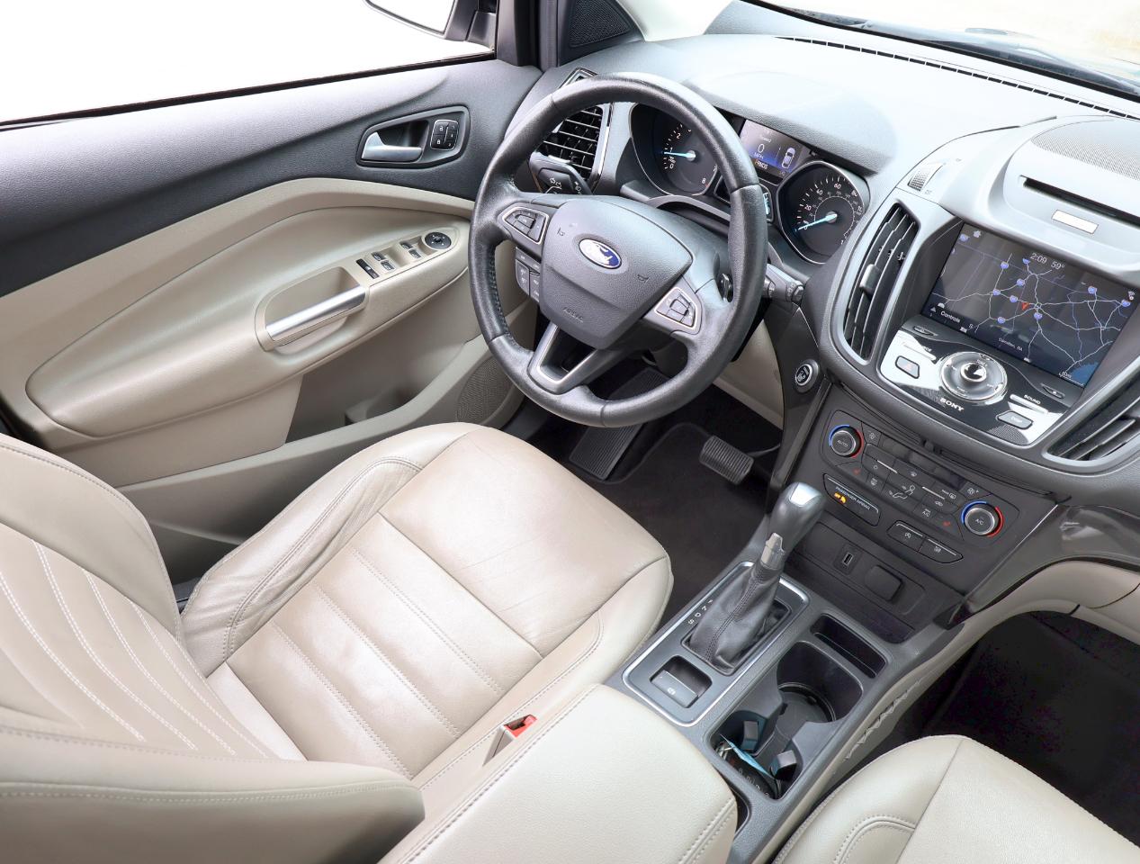 Ford Escape Titanium FWD 2017