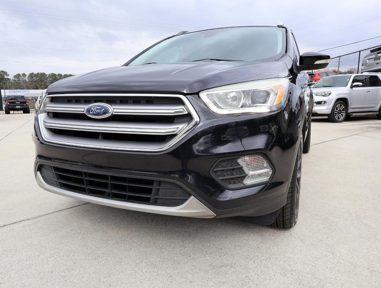 Ford Escape Titanium FWD 2017