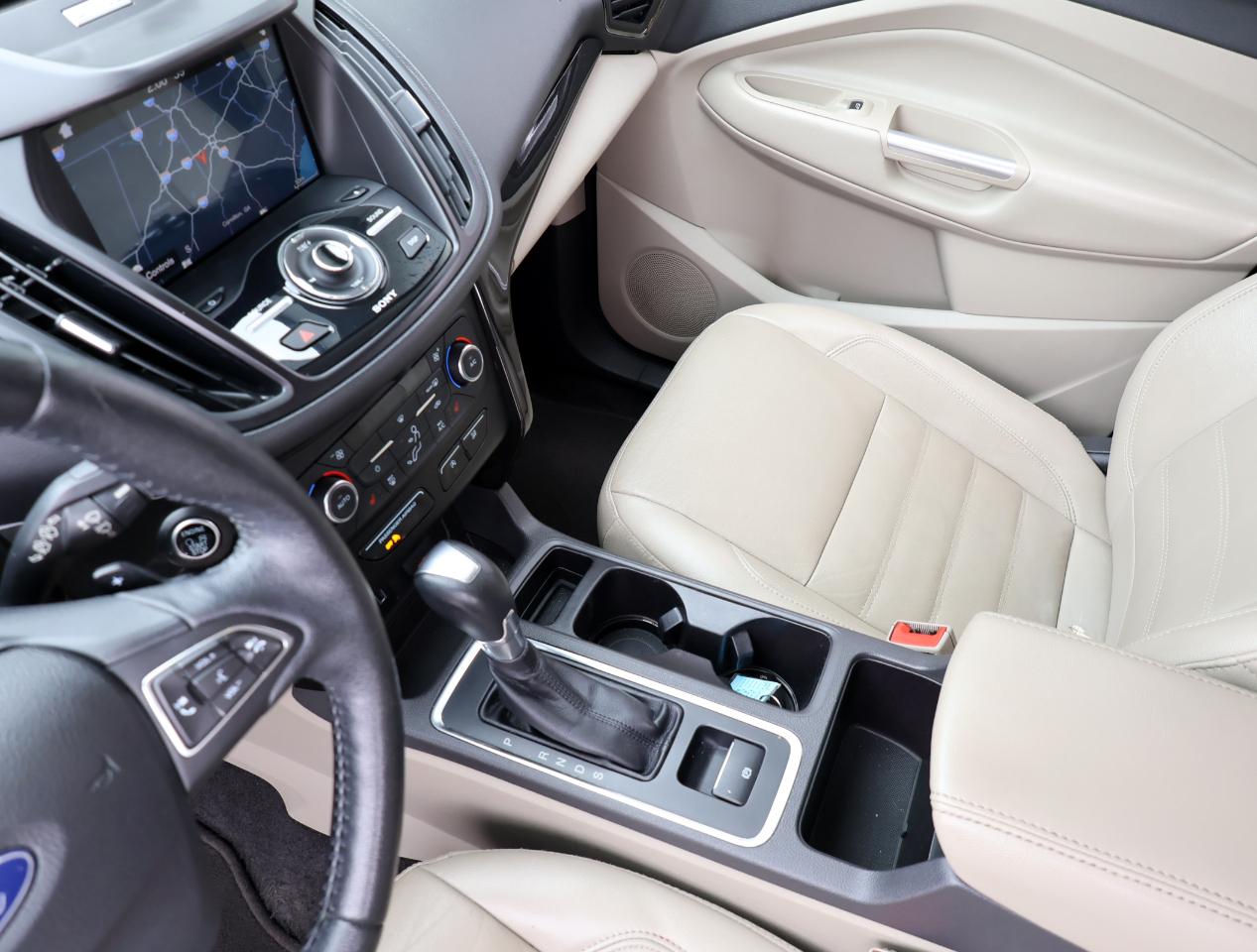 Ford Escape Titanium FWD 2017