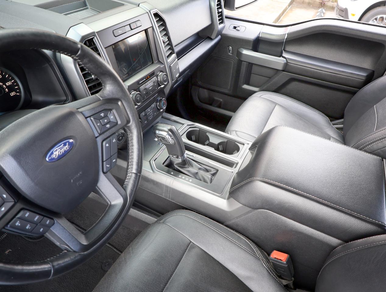 Ford F-150 XLT SuperCrew 4WD 2018