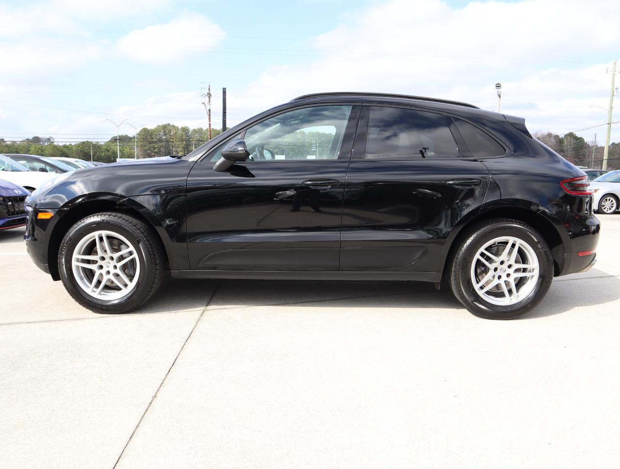 Porsche Macan Base 2018