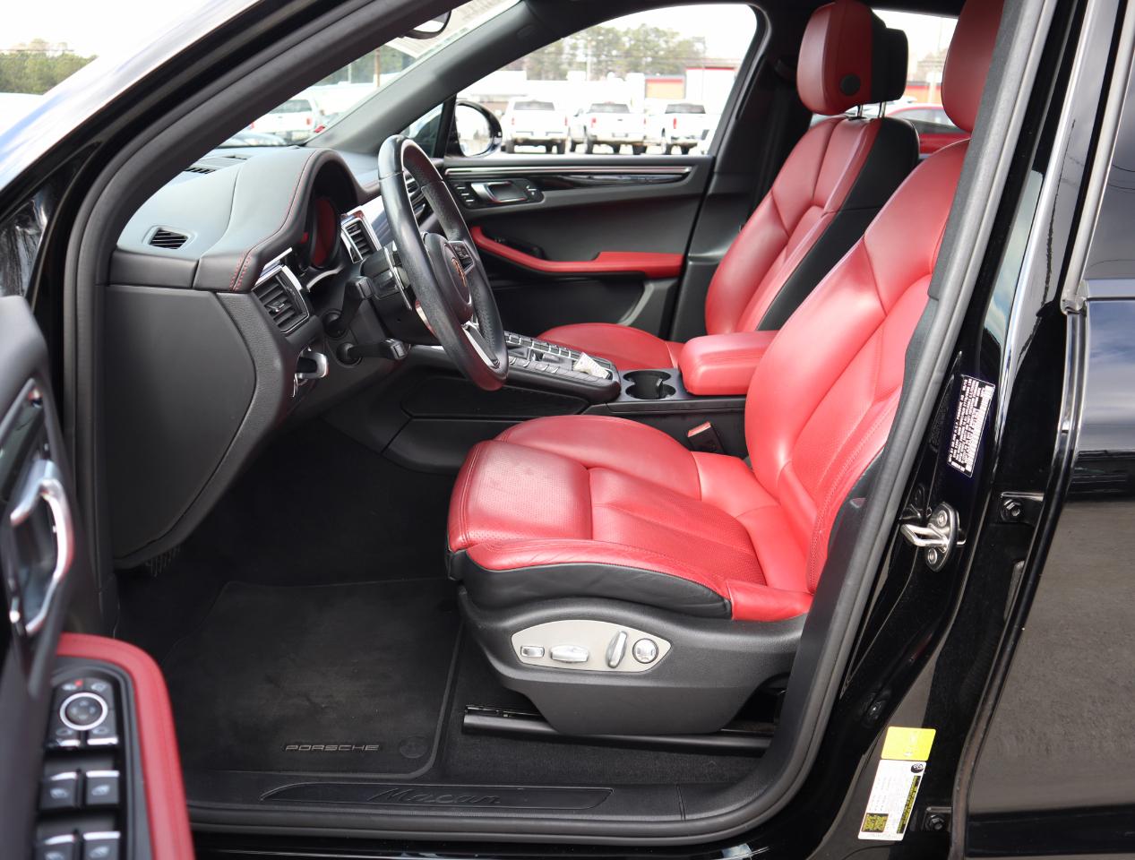 Porsche Macan Base 2018