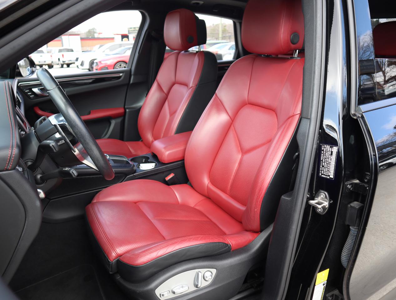 Porsche Macan Base 2018