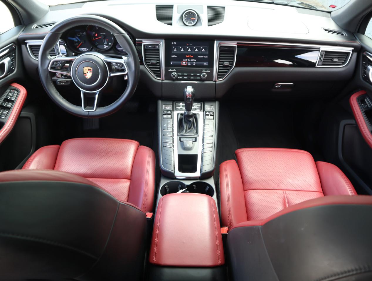 Porsche Macan Base 2018