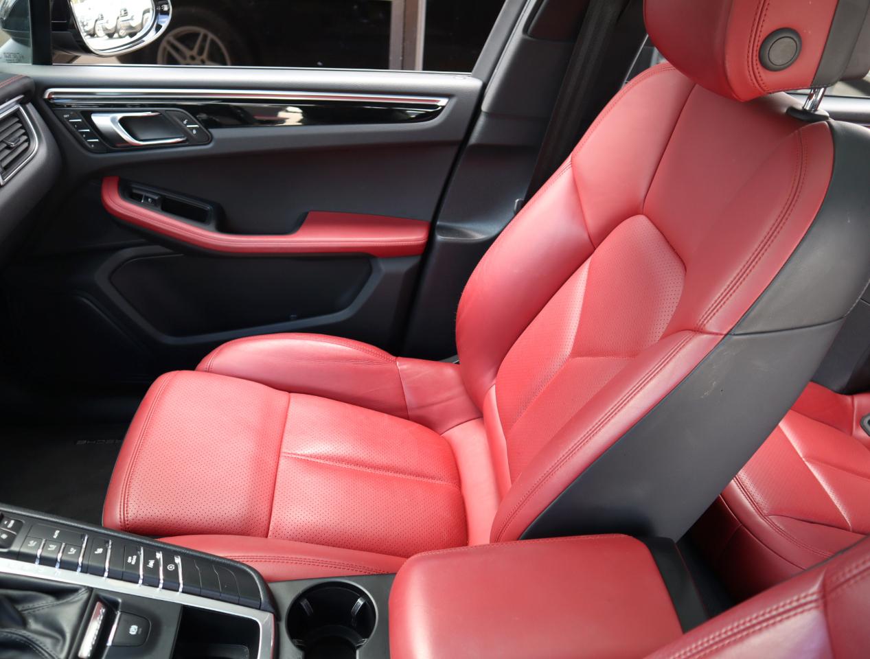 Porsche Macan Base 2018