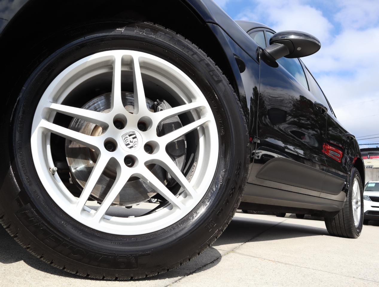 Porsche Macan Base 2018