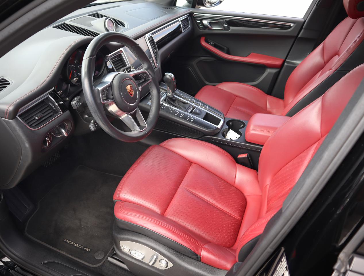 Porsche Macan Base 2018