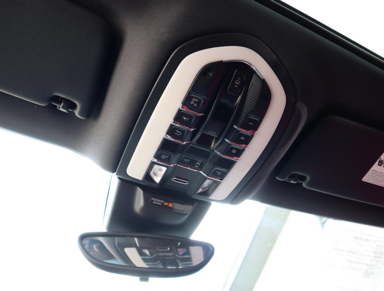 Porsche Macan Base 2018