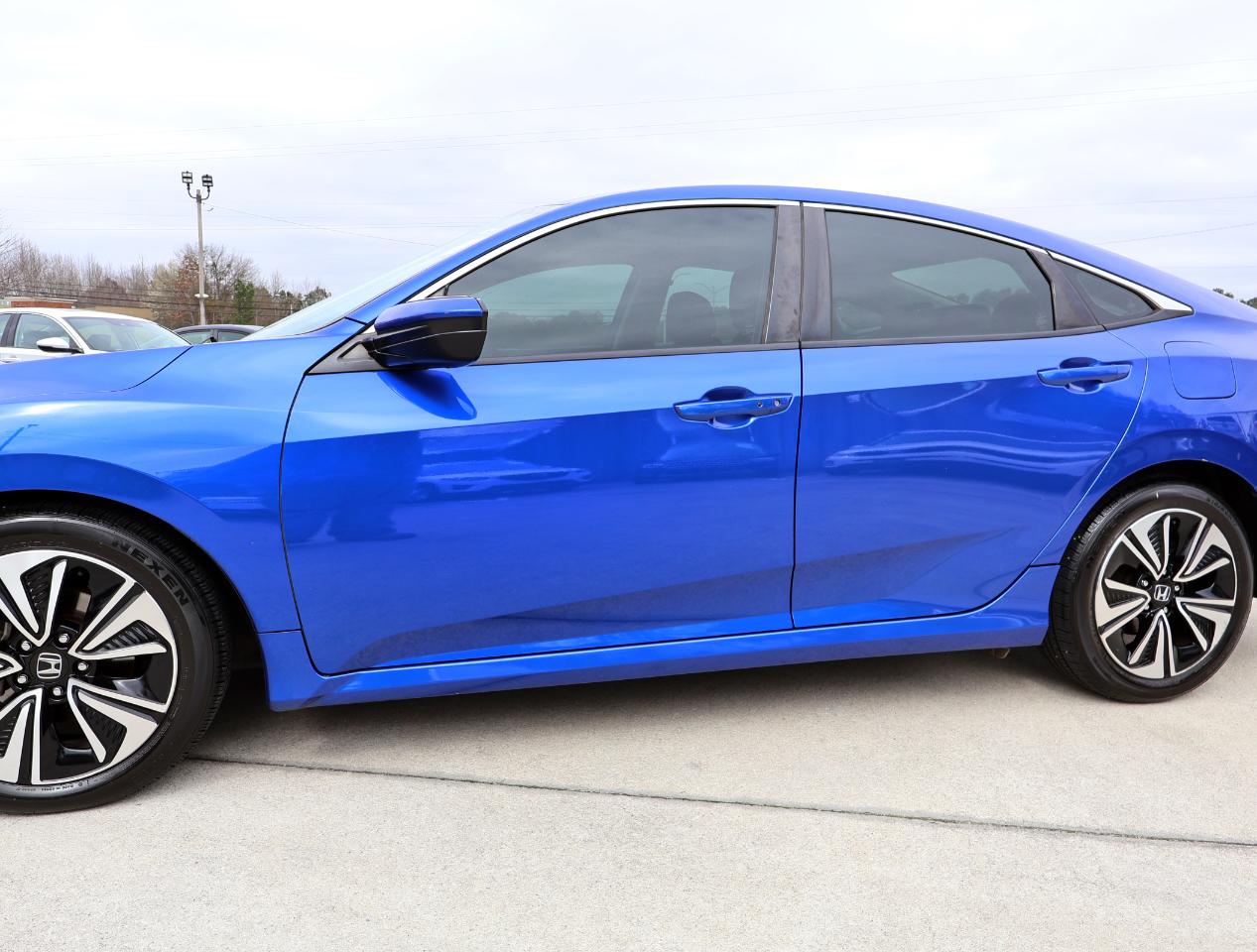 Honda Civic EX-T Sedan CVT 2016