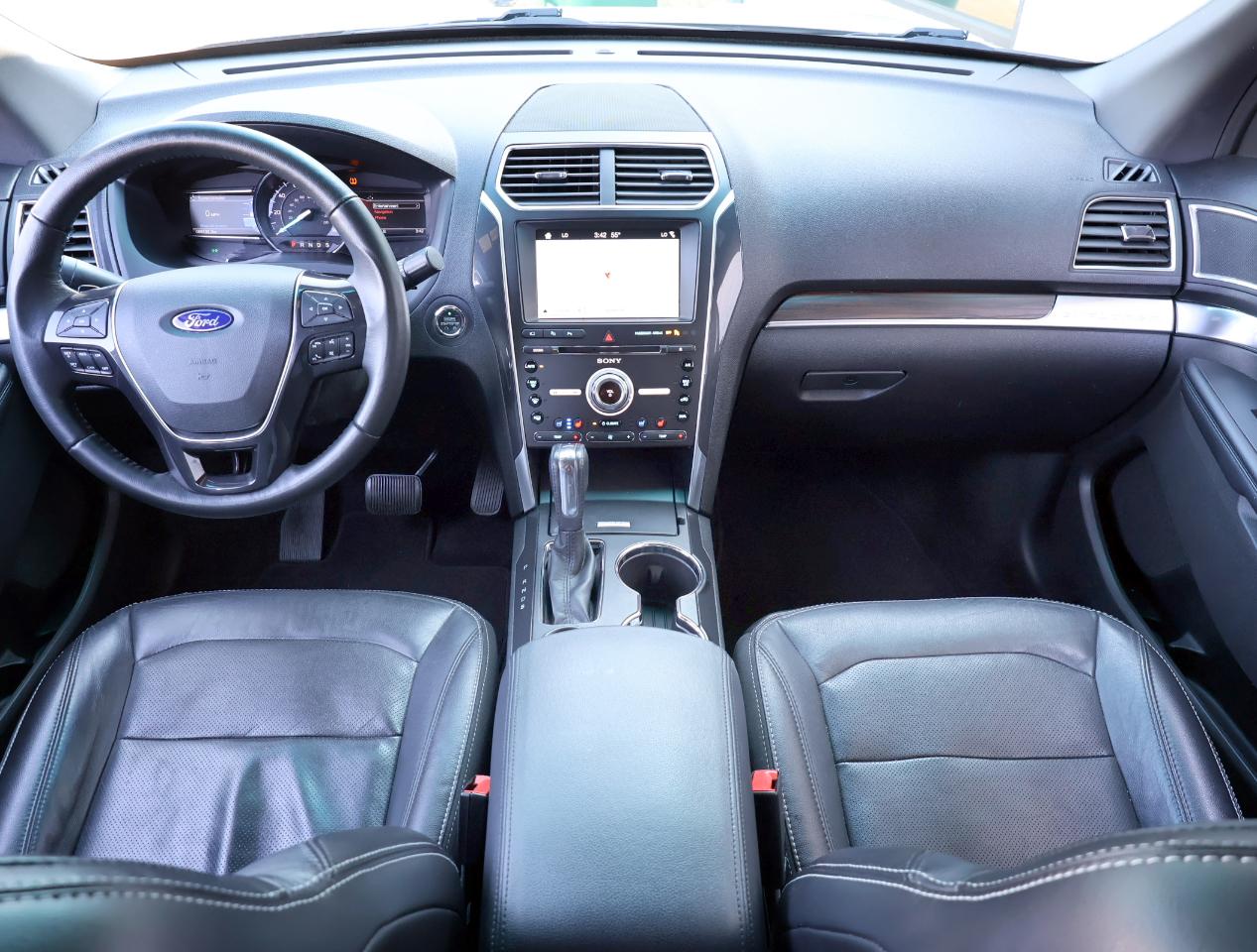 Ford Explorer Limited FWD 2017