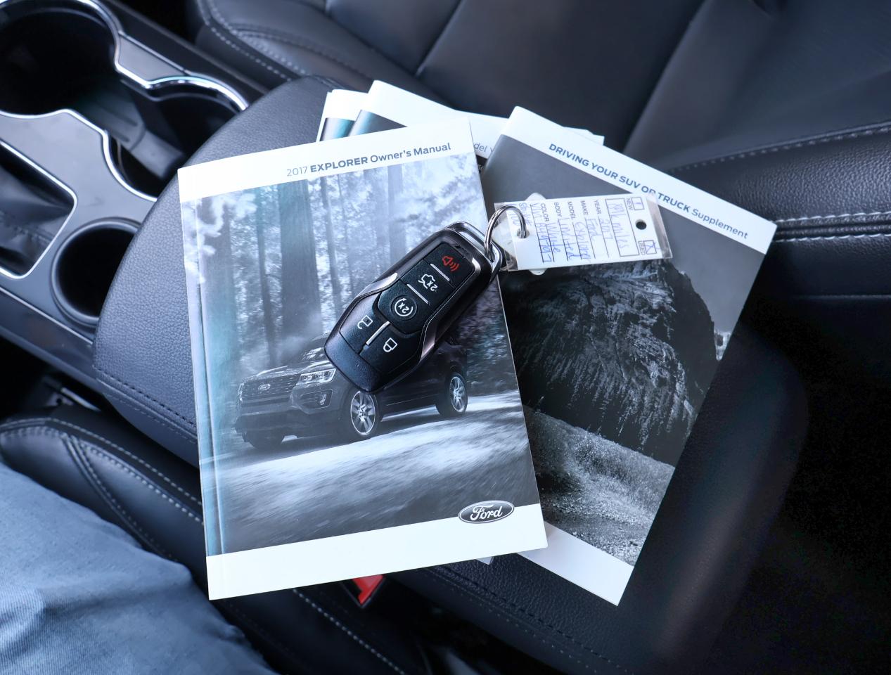 Ford Explorer Limited FWD 2017