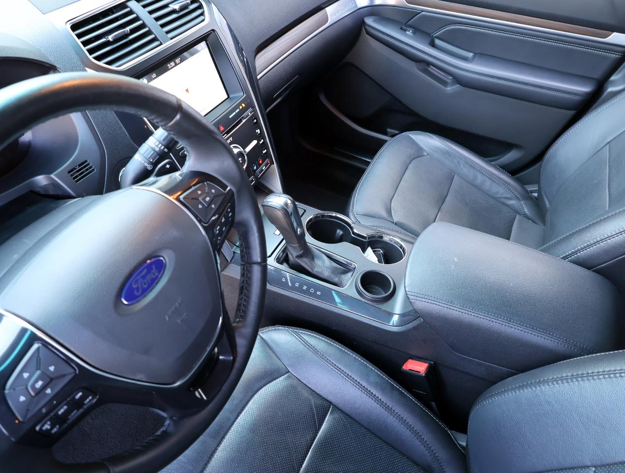 Ford Explorer Limited FWD 2017