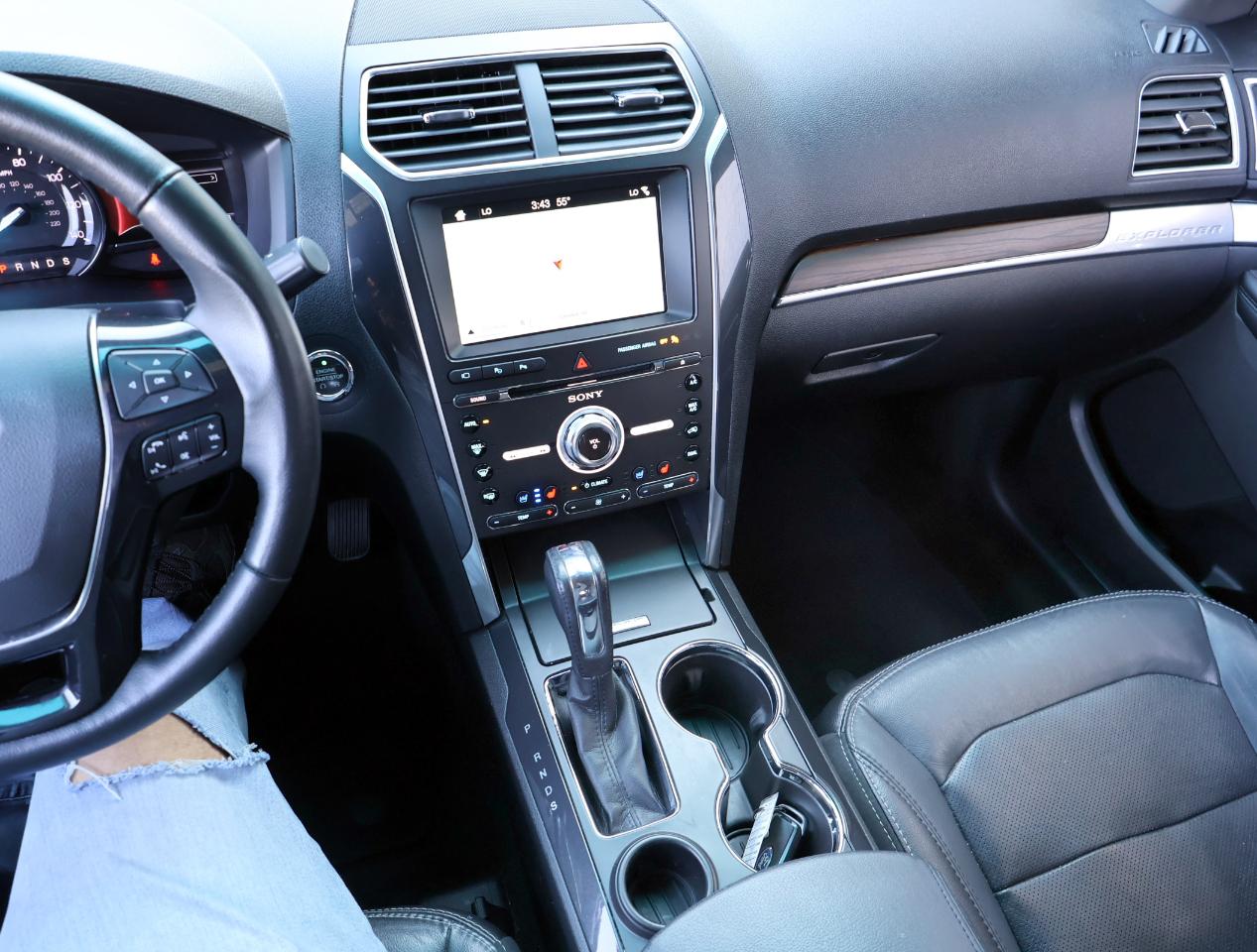 Ford Explorer Limited FWD 2017