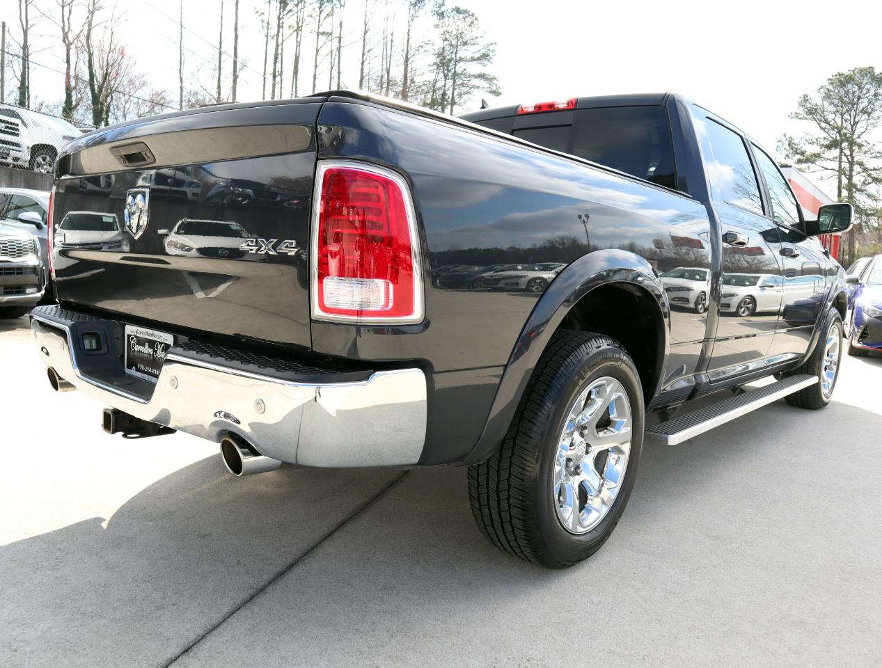 RAM 1500 Laramie Crew Cab LWB 4WD 2016