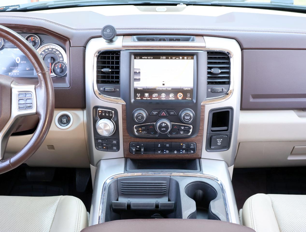 RAM 1500 Laramie Crew Cab LWB 4WD 2016