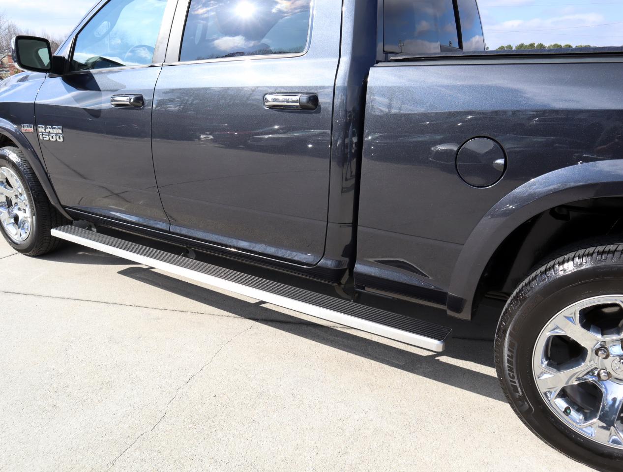 RAM 1500 Laramie Crew Cab LWB 4WD 2016