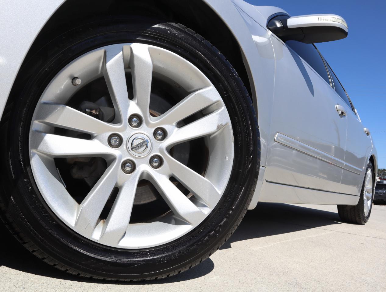 Nissan Altima 3.5 SR 2012