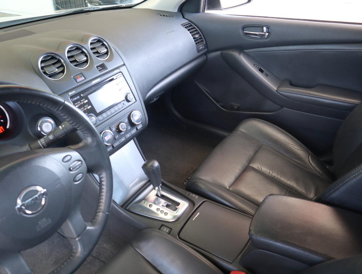 Nissan Altima 3.5 SR 2012