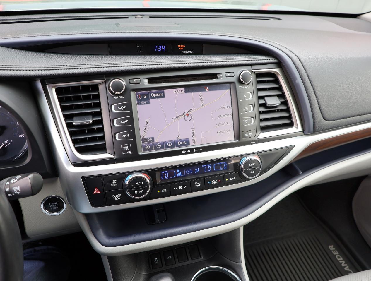 Toyota Highlander Limited FWD V6 2015