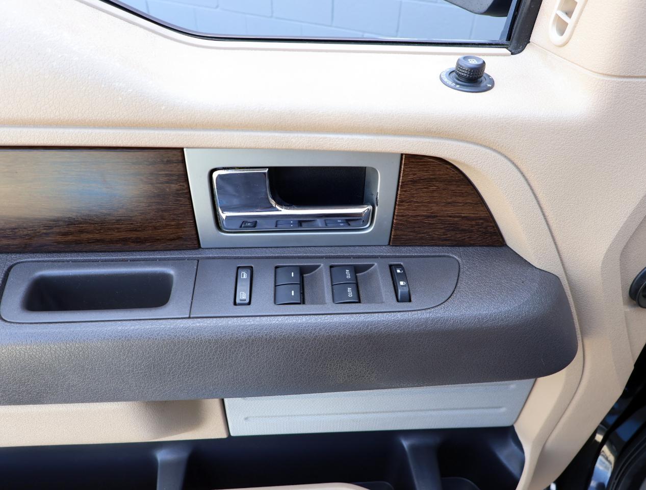 Ford F-150 Lariat SuperCrew 4WD 2014