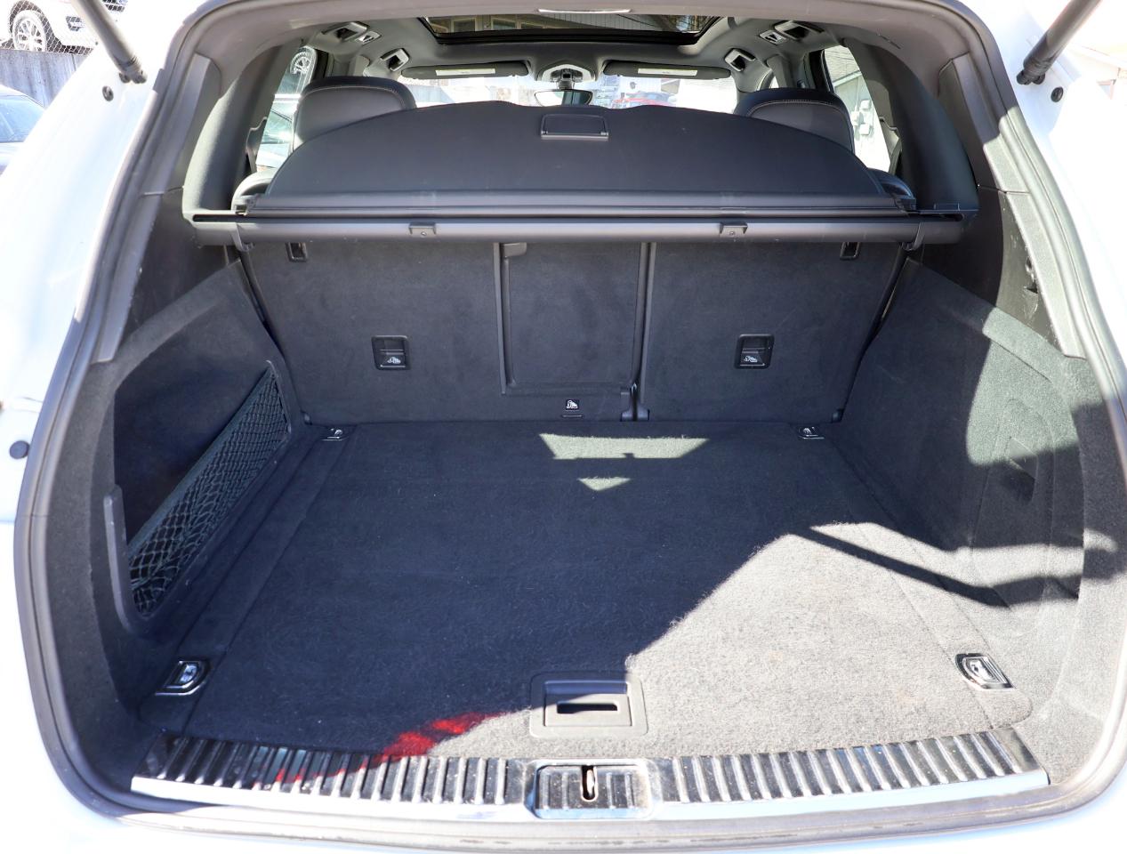 Porsche Cayenne  2018