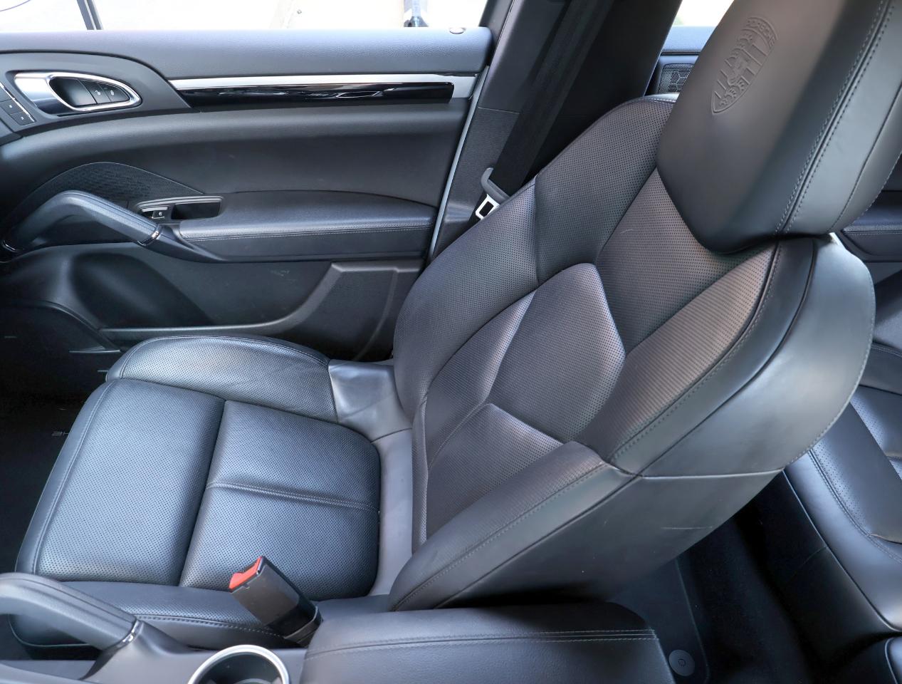 Porsche Cayenne  2018