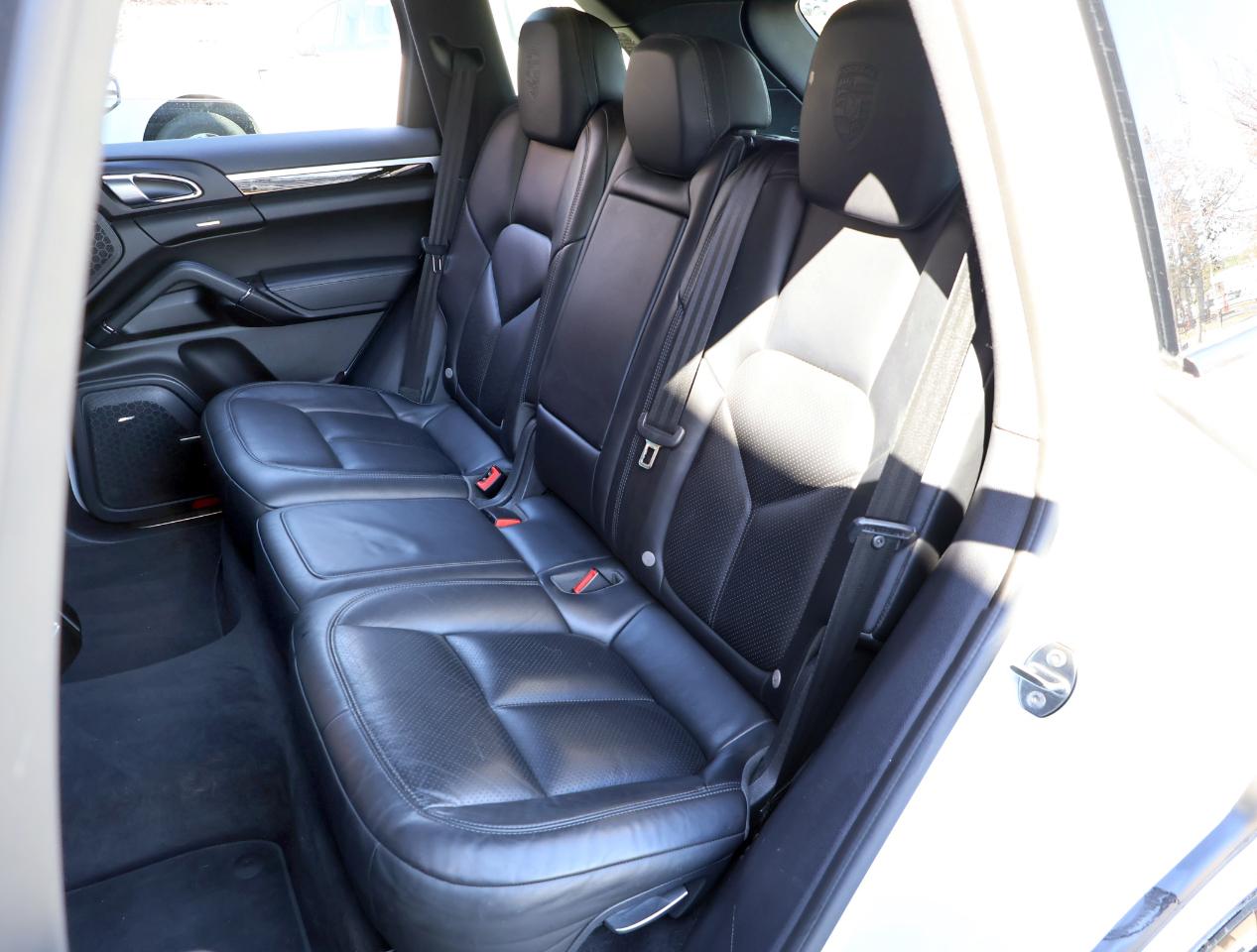 Porsche Cayenne  2018