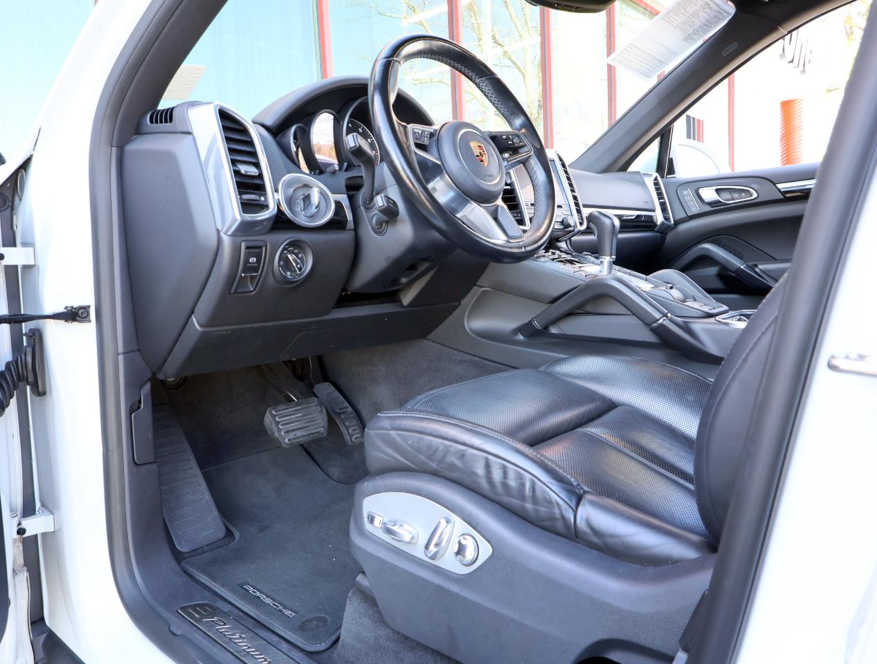 Porsche Cayenne  2018