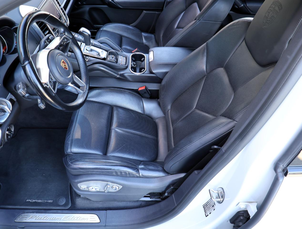 Porsche Cayenne  2018