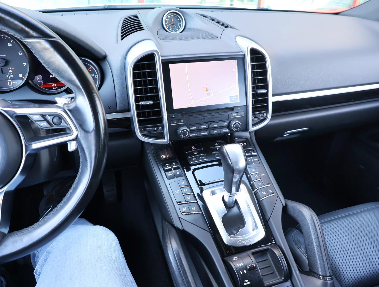 Porsche Cayenne  2018