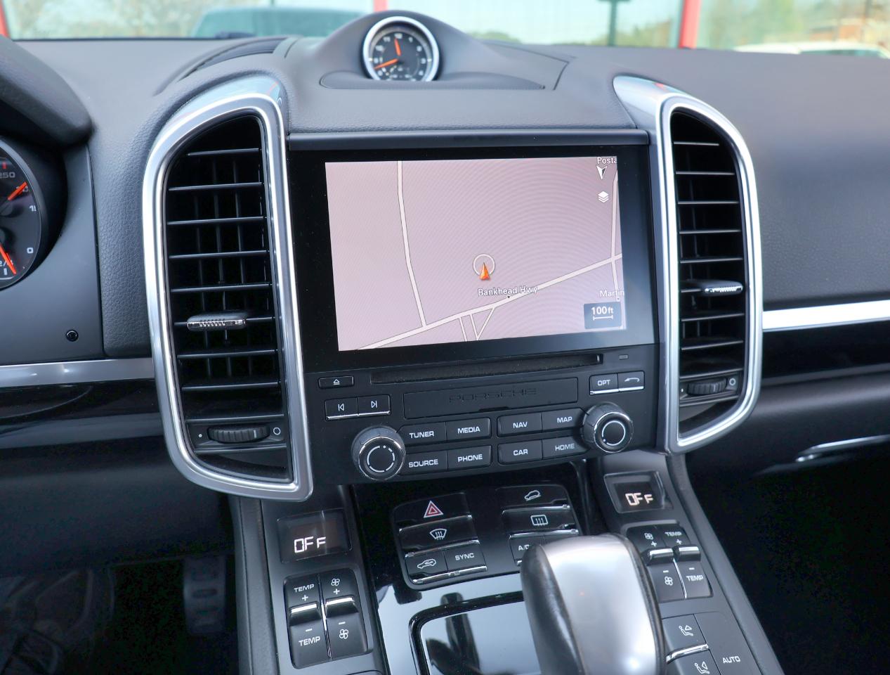 Porsche Cayenne  2018