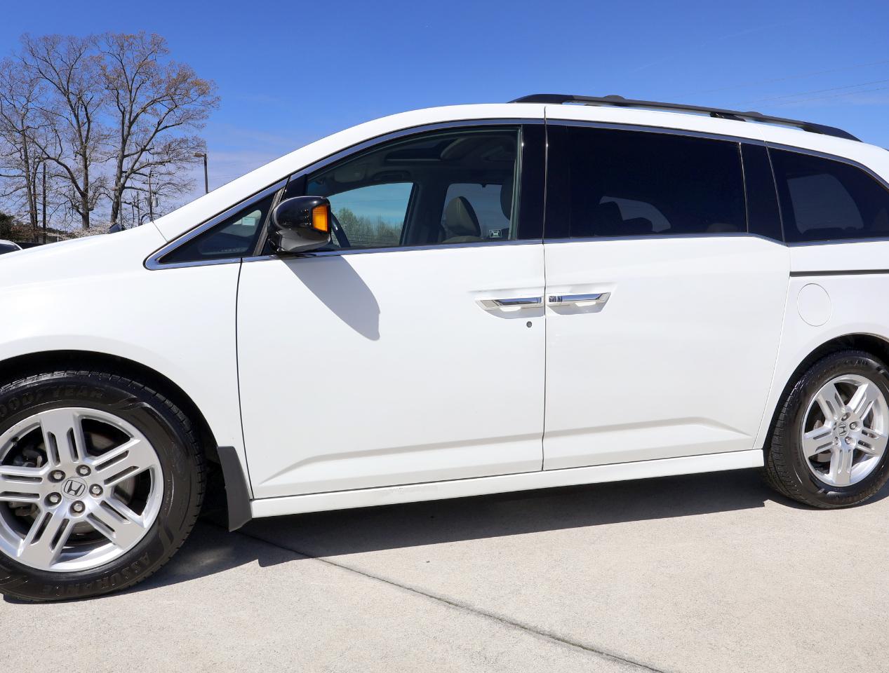 Honda Odyssey Touring 2011